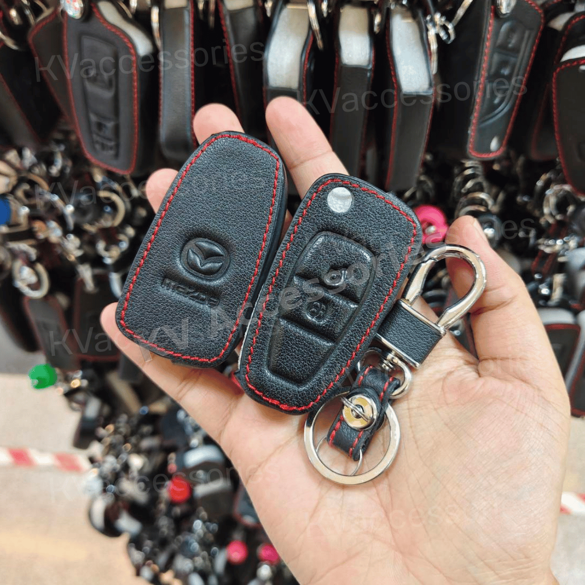 ซองหนังดำด้ายแดง สำหรับ Mazda 2 Mazda 3 CX-3 CX-5