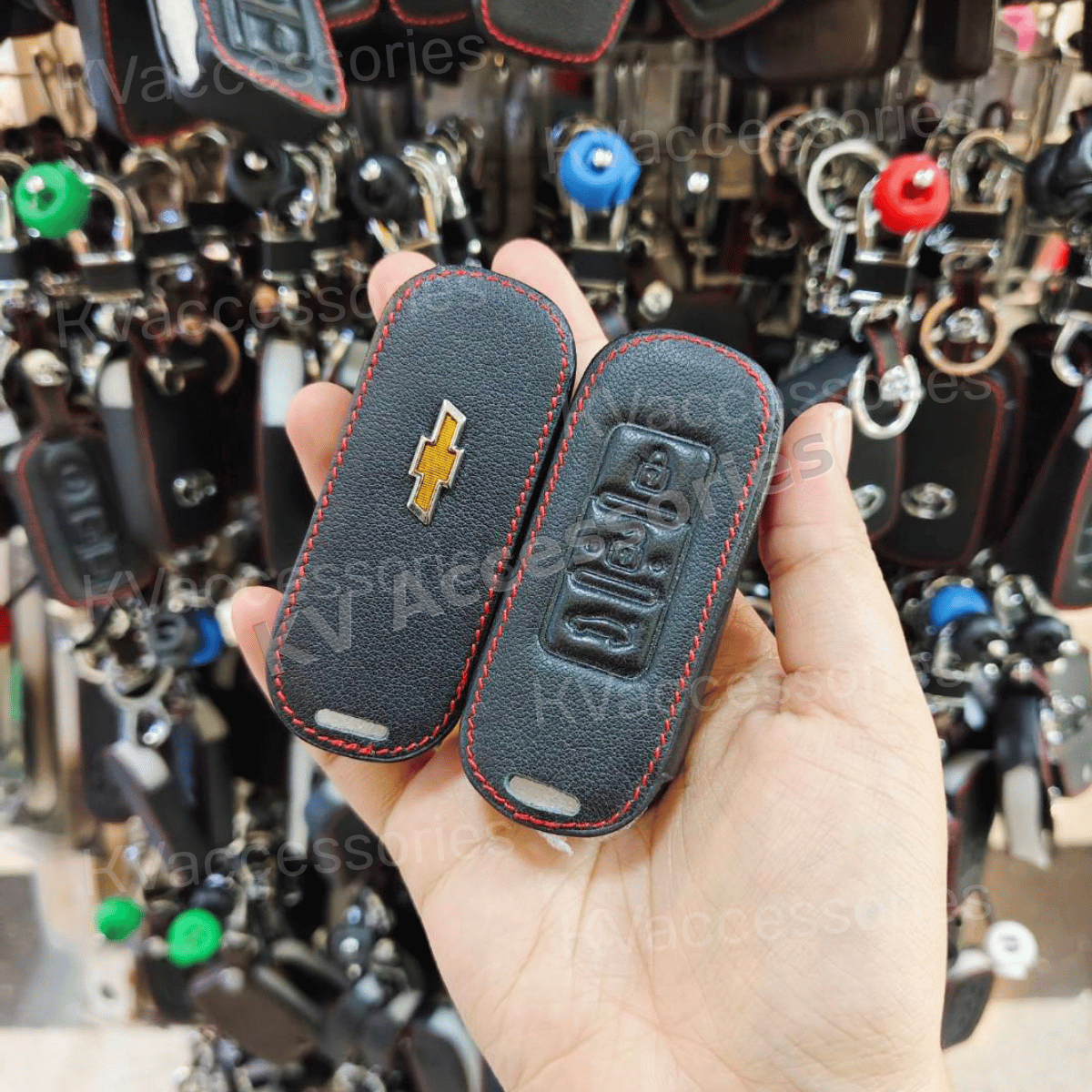 ซองหนังดำด้ายแดง สำหรับ Chevrolet Captiva