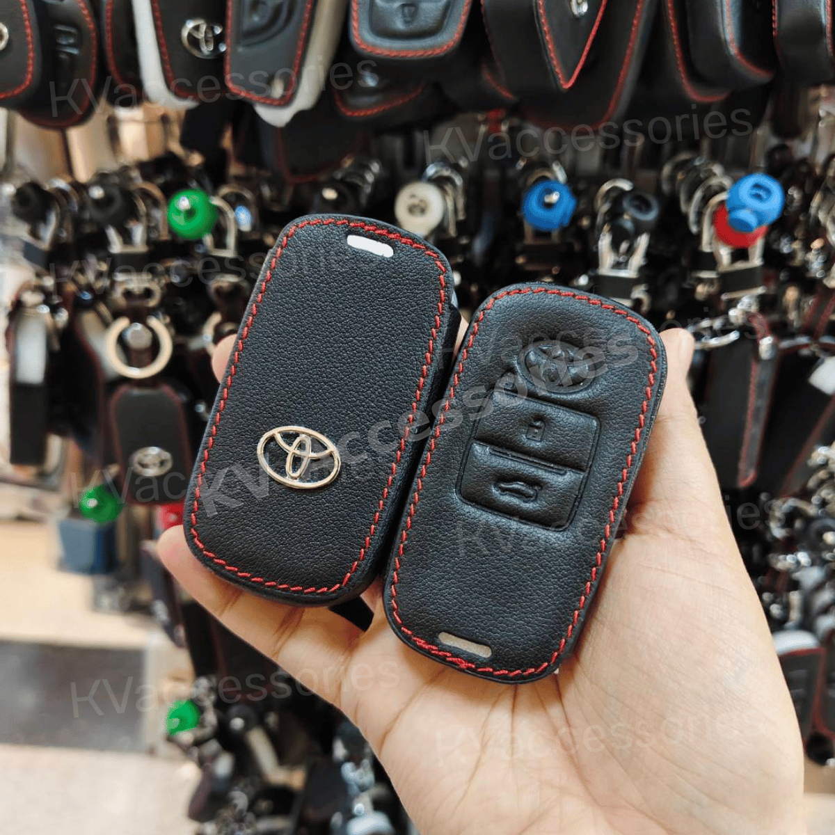 ซองหนังดำด้ายแดง สำหรับ TOYOTA YARIS YARIS ATIV CROSS