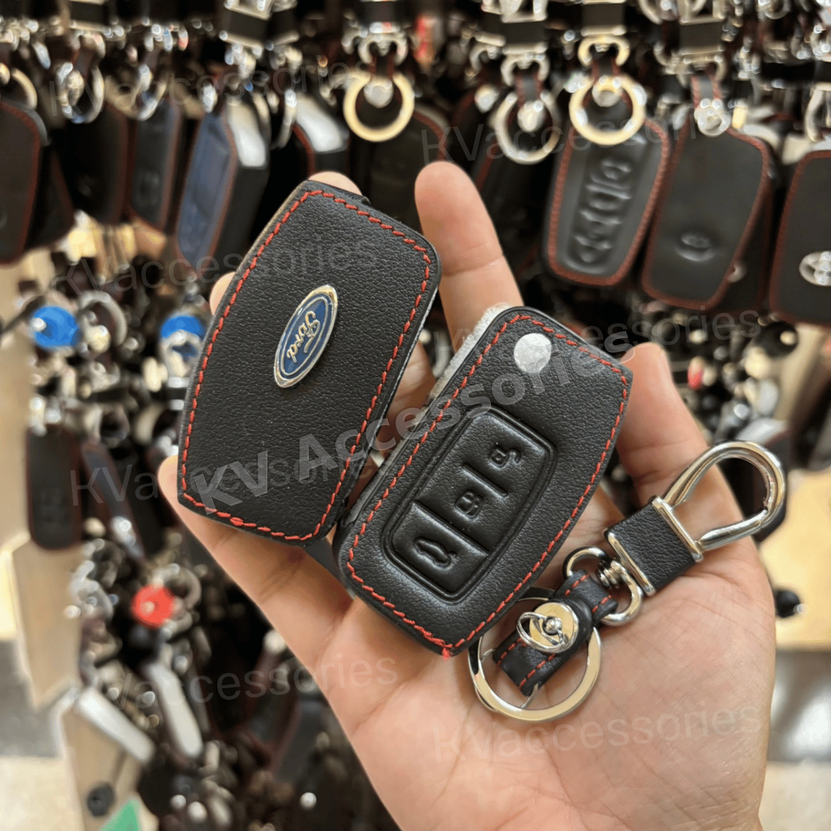ซองหนังดำด้ายแดง สำหรับ Ford Fiesta Focus 2 Ecosport
