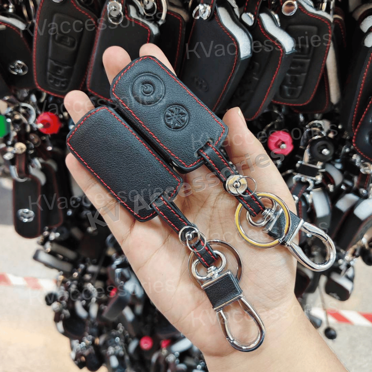 ซองหนังดำด้ายแดง สำหรับ YAMAHA NVX 155  Aerox-Max