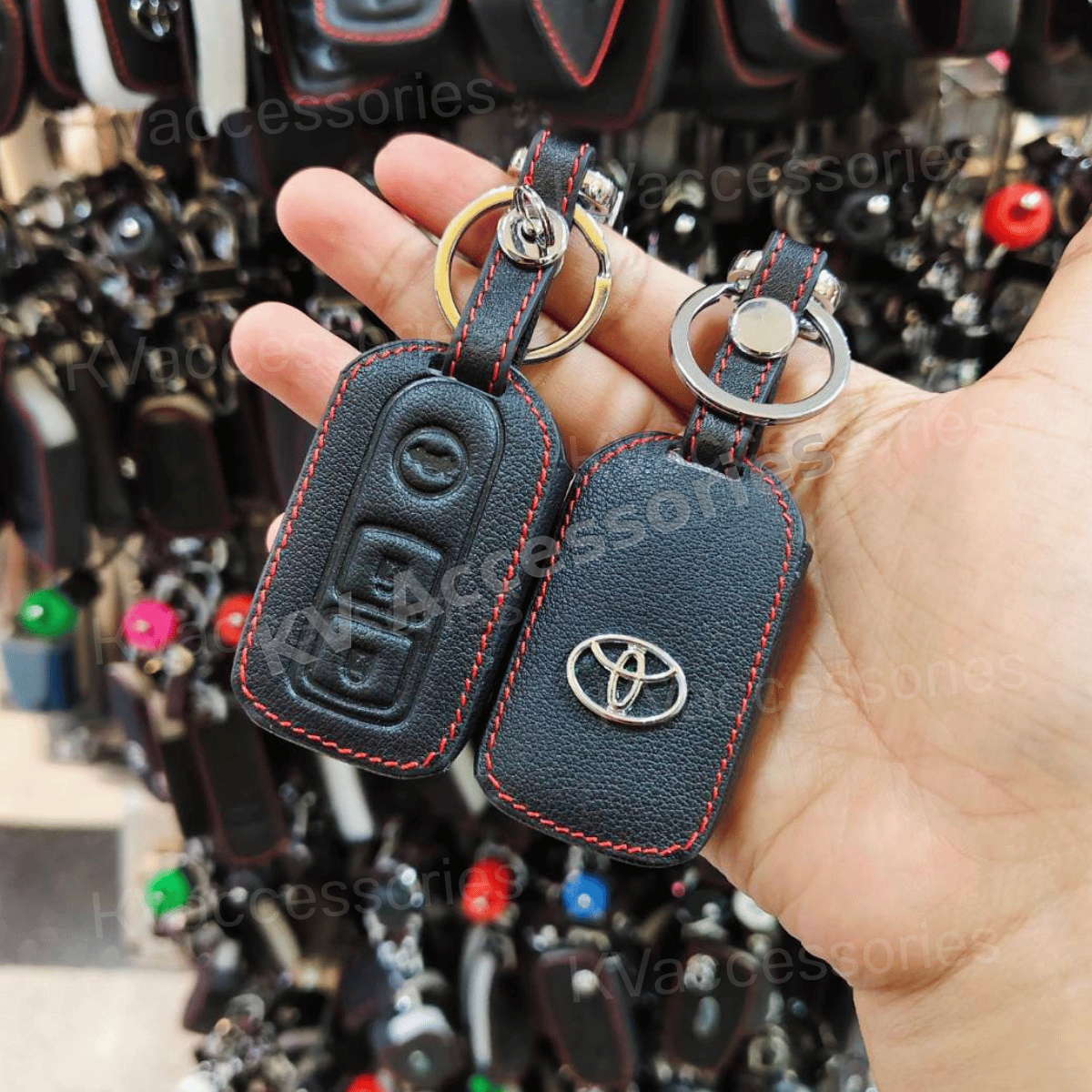 ซองหนังดำด้ายแดง สำหรับ Toyots Wish
