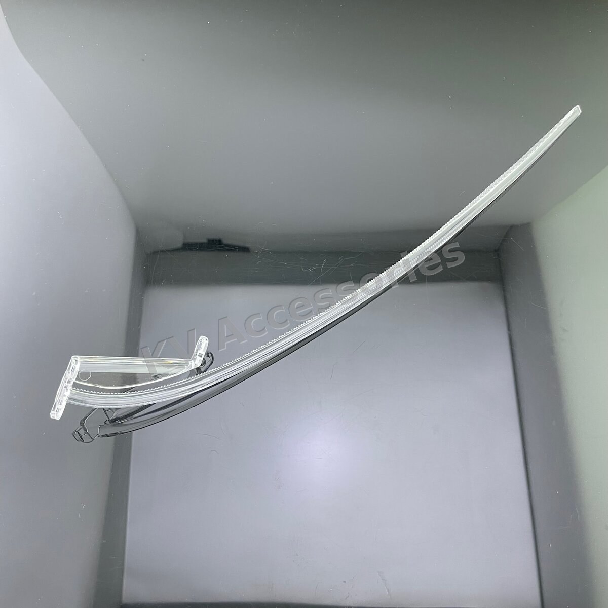 คิ้ว BMW 7 Series F02 (11-13)