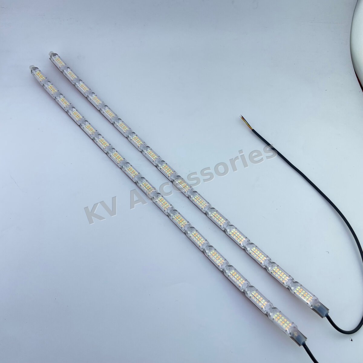 เดย์ไลท์บาร์ แบบข้อ กันน้ำ แสงขาว + ไฟเลี้ยวส้ม 16 ข้อ 49cm